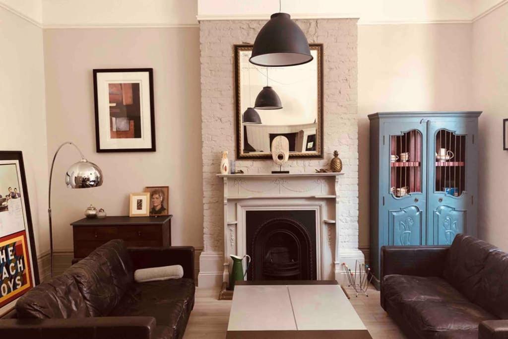 Seaside Escape - Gorgeous 2 Bed Apartment In St-Leonards-On-Sea Hastings Eksteriør billede