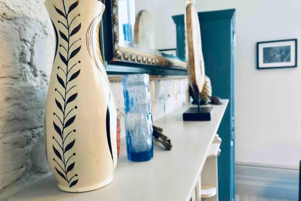 Seaside Escape - Gorgeous 2 Bed Apartment In St-Leonards-On-Sea Hastings Eksteriør billede